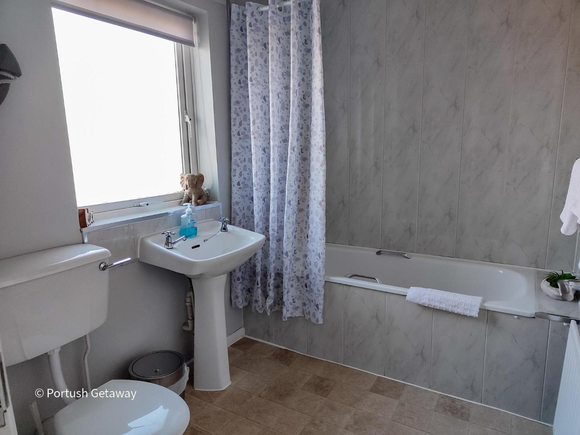 Portrush Getaway - Holiday Let ภายนอก รูปภาพ